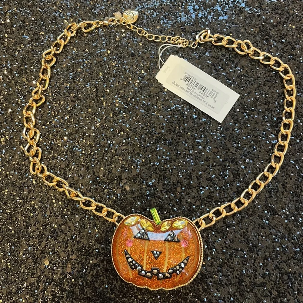 NWT Betsey Johnson Pumpkin statement necklace Halloween fun Cute - Picture 6 of 8